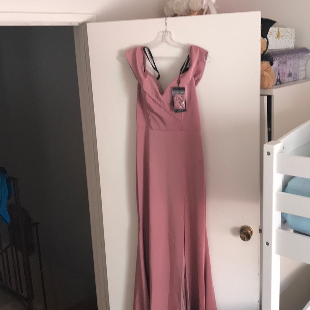 Prom off shoulder dress for sale dusty pink size 8